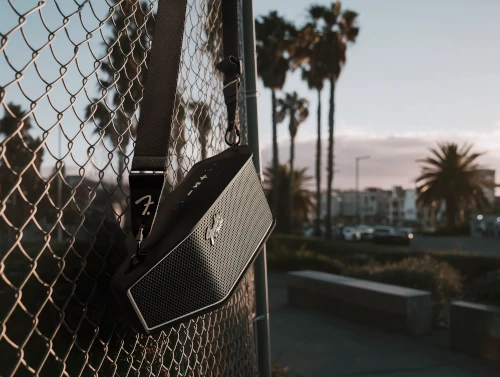 przenosny glosnik Fender x Rockster Cross 2